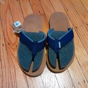 Open-top sandals